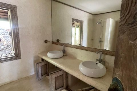 6 bedrooms Villa in Gianyar, Bali (15760) 26