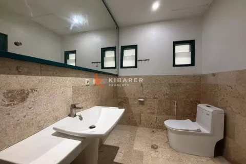 Вилла с 4 спальнями в Керобокан, Бадунг, Бали (12808) 24