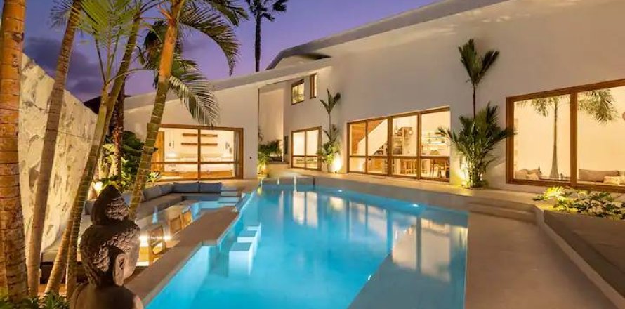 3 bedrooms Villa in Canggu, Badung, Bali (15442)