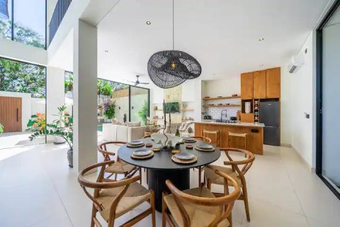 3 bedrooms Villa in Canggu, Badung, Bali (15444)
