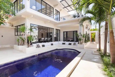 3 bedrooms Villa in Canggu, Badung, Bali (15446)
