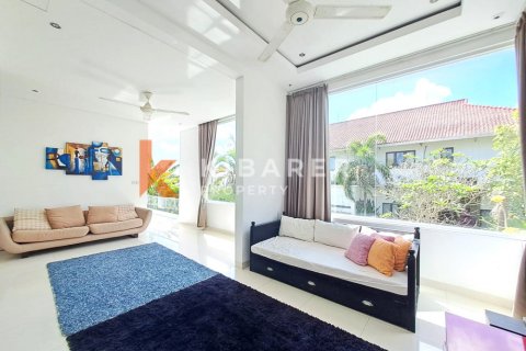 4 bedrooms Villa in Ungasan, Badung, Bali (13660) 13