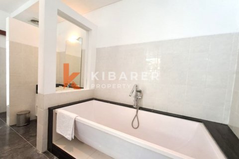 4 bedrooms Villa in Ungasan, Badung, Bali (13660) 11