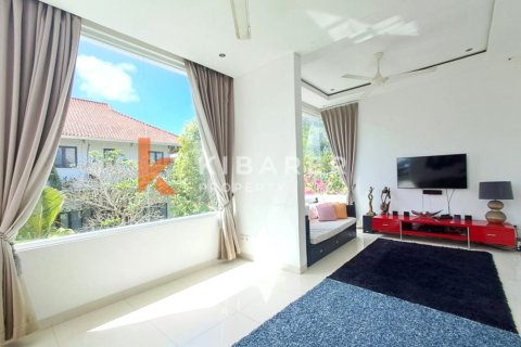 4 bedrooms Villa in Ungasan, Badung, Bali (13660) 15