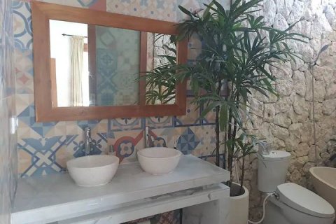 3 bedrooms Villa in South Kuta, Badung, Bali (15033) 5
