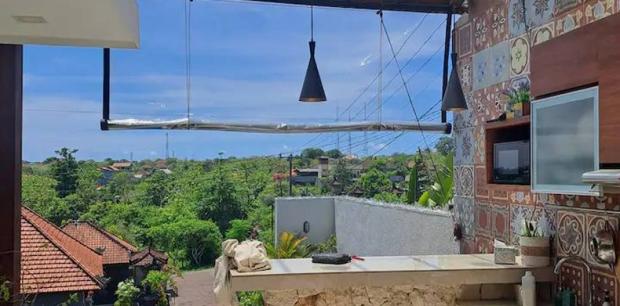 3 bedrooms Villa in South Kuta, Badung, Bali (15033)