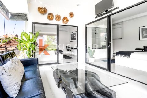 3 bedrooms Villa in Tibubeneng, Badung, Bali (13491) 15