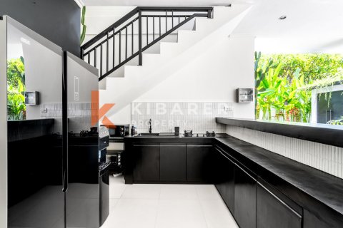 3 bedrooms Villa in Tibubeneng, Badung, Bali (13490) 9