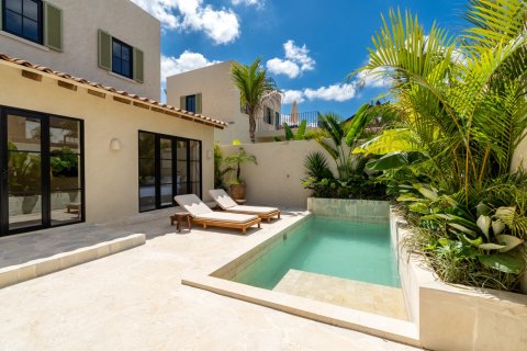 Studio Villa in Canggu, Badung, Bali (10643)