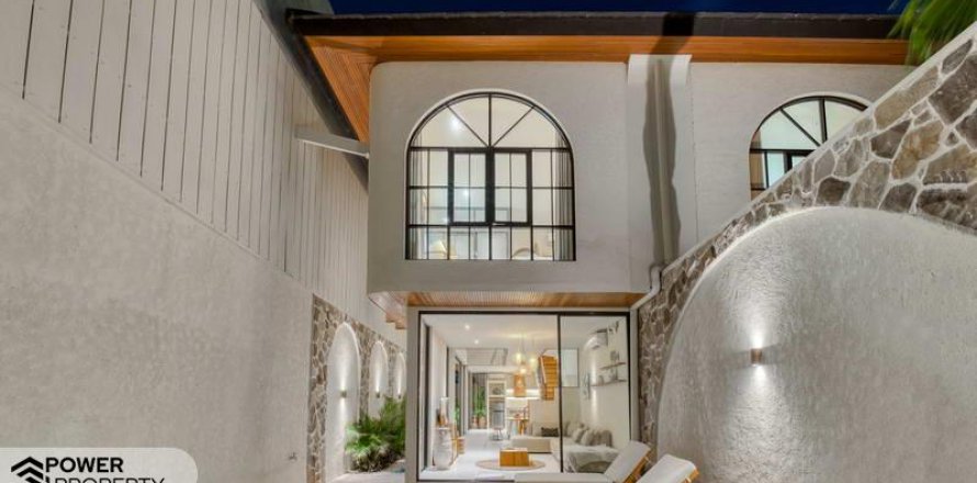 2 bedrooms Villa in South Kuta, Badung, Bali (10658)