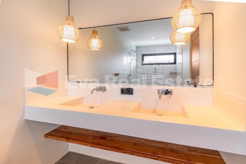 2 bedrooms Villa in Munggu, Mengwi, Badung, Bali (14821) 24