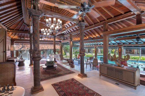 Вилла с 4 спальнями в Семиньяк, Бадунг, (1223) 11