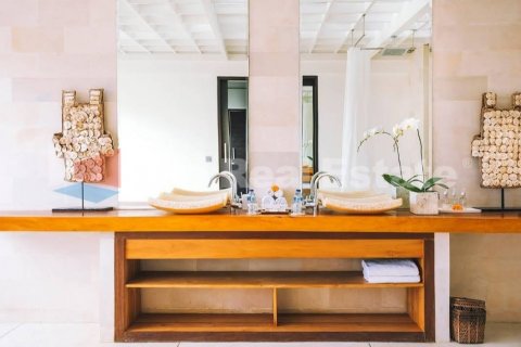 5 bedrooms Villa in Cemagi, Mengwi, Badung, Bali (2561) 21