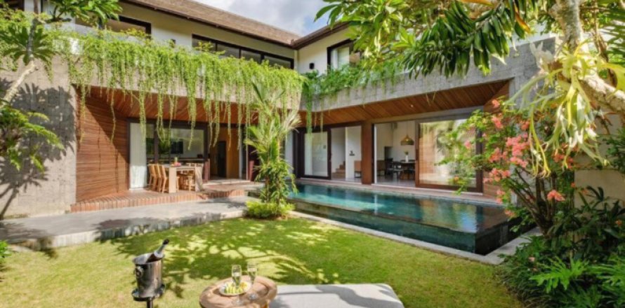 Vila 3 kamar tidur di Canggu, Badung, Bali (1318)