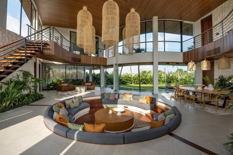 940m2 Villa in Tumbak Bayuh, Mengwi, Badung, Bali (10672) 2