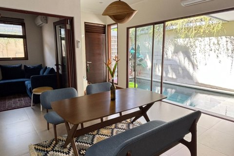 Вилла с 3 спальнями в Джимбаран, Бадунг,  (10040) 6