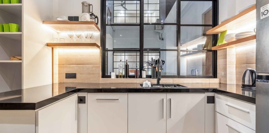 Вилла с 3 спальнями в Семиньяк, Бадунг,  (10043)