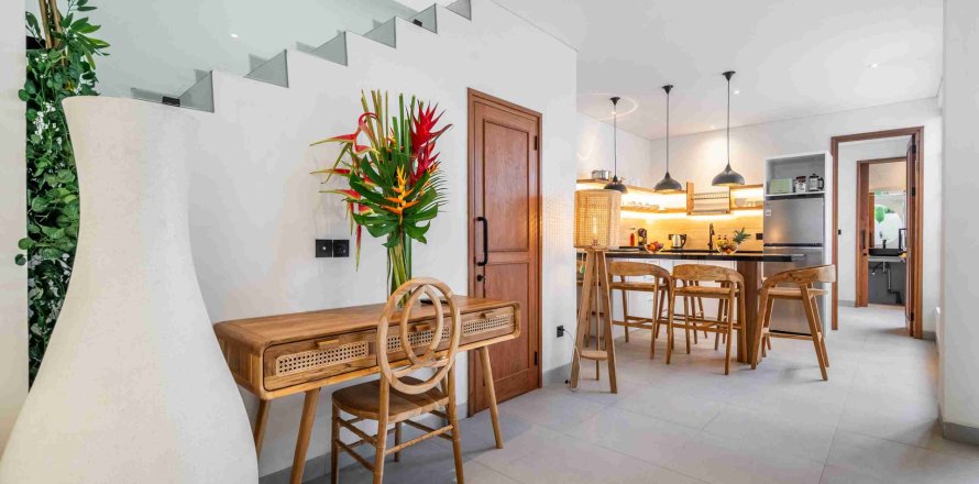 Вилла с 2 спальнями в Семиньяк, Бадунг,  (10044)