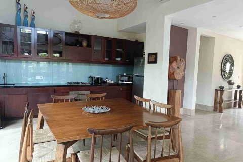 Вилла с 3 спальнями в Унгасан, Бадунг, (10042) 12