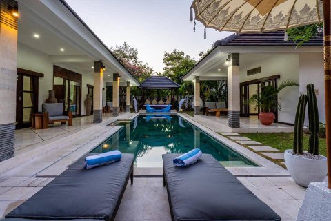 4 bedrooms Villa in Canggu, Badung, Bali (15392)