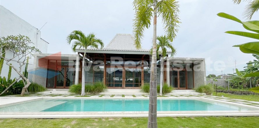 2 bedrooms Villa in Kerobokan, Badung, Bali (2468)