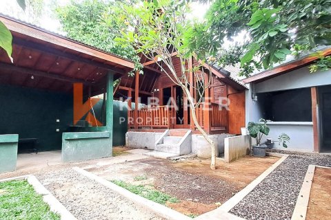 2 bedrooms Villa in Denpasar, Bali (13583) 13