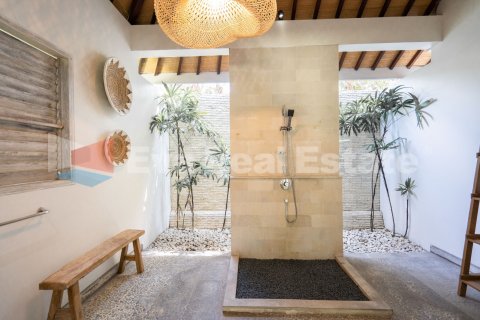 2 bedrooms Villa in Tibubeneng, Badung, Bali (2337) 11