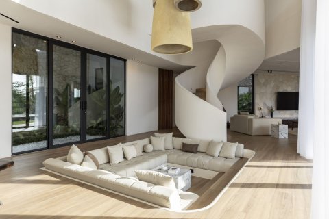 5 bedrooms Villa in Pecatu, Badung, Bali (15733) 4