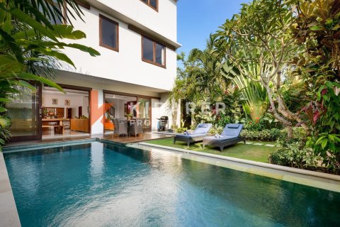 Вилла с 3 спальнями в Чангу, Бадунг, Бали (12349)