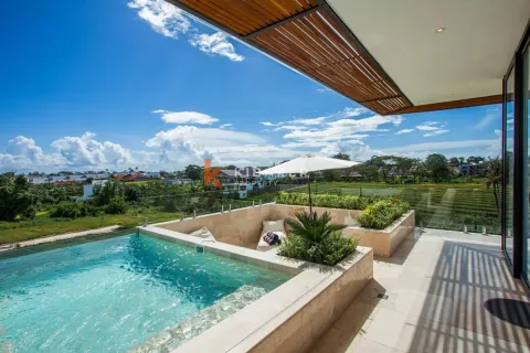 4 bedrooms Villa in Pererenan, Mengwi, Badung, Bali (12351)