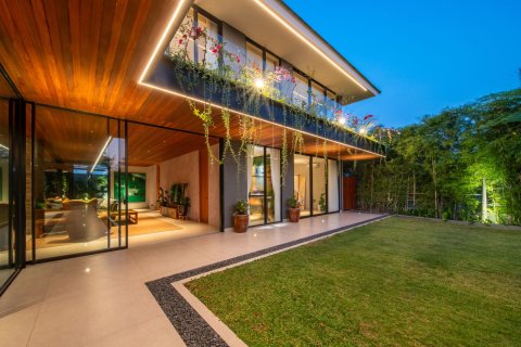 4 bedrooms Villa in South Denpasar, Denpasar, Bali (15787) 9