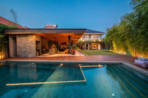 4 bedrooms Villa in South Denpasar, Denpasar, Bali (15787) 27