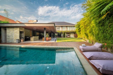 4 bedrooms Villa in South Denpasar, Denpasar, Bali (15787) 18