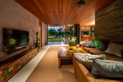 4 bedrooms Villa in South Denpasar, Denpasar, Bali (15787) 6