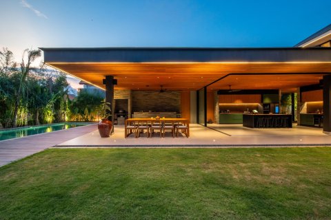 4 bedrooms Villa in South Denpasar, Denpasar, Bali (15787) 25
