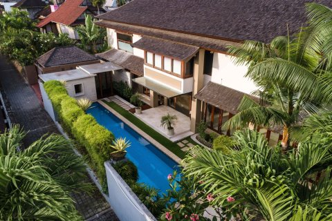 3 bedrooms Villa in Seminyak, Badung, Bali (15833)