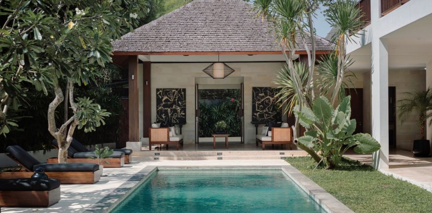 4 bedrooms Villa in Seminyak, Badung, Bali (15788)