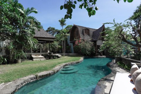 4 bedrooms Villa in Canggu, Badung, Bali (4500) 5