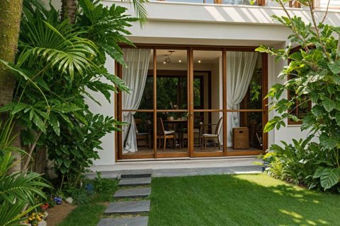 Дом с 4 спальнями в Денпасар,  (3744)