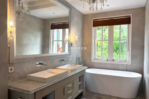 4 bedrooms Villa in Tibubeneng, Badung, Bali (12363) 17