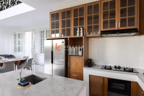 4 bedrooms Villa in Tibubeneng, Badung, Bali (12363) 3