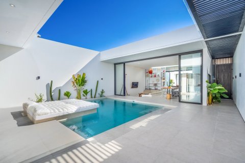 2 bedrooms Villa in Denpasar, Bali (14124)