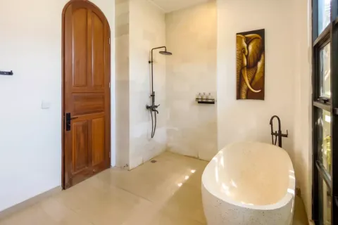 3 bedrooms Villa in Tibubeneng, Badung, Bali (10793) 17
