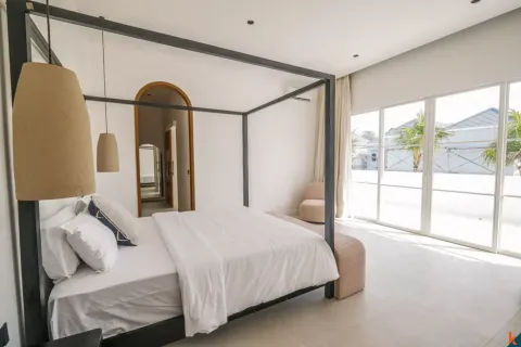 4 bedrooms Villa in South Denpasar, Denpasar, Bali (13944) 23