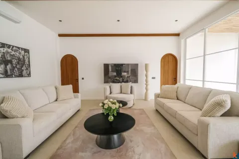 4 bedrooms Villa in South Denpasar, Denpasar, Bali (13944) 13