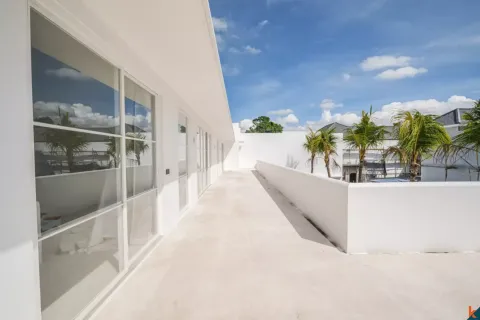 4 bedrooms Villa in South Denpasar, Denpasar, Bali (13944) 11