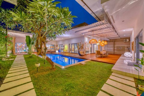 12 bedrooms Villa in Legian, Kuta, Badung, Bali (13945)