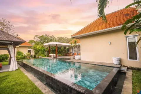 4 bedrooms Villa in South Denpasar, Denpasar, Bali (13943) 2