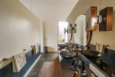 4 bedrooms Villa in South Denpasar, Denpasar, Bali (13943) 20