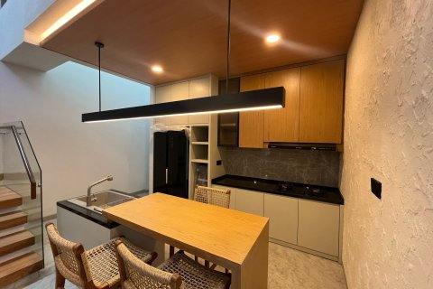 Вилла с 5 спальнями в Чангу, Бадунг,  (9389) 14